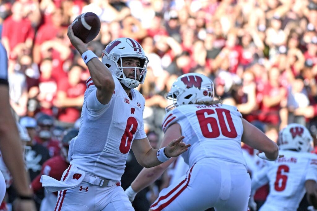 Former Nevada Union graduate Tanner Vallejo signs with the Minnesota  Vikings, Sports