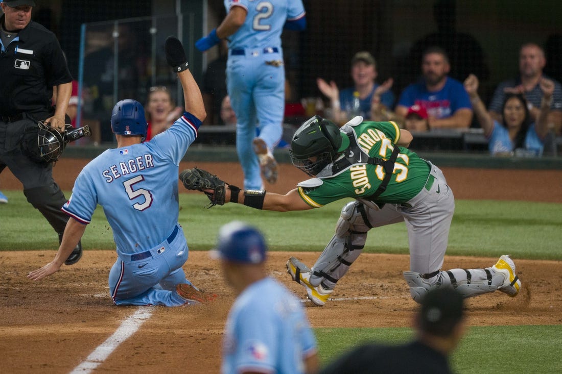Marcus Semien, Corey Seager guide Rangers past A's