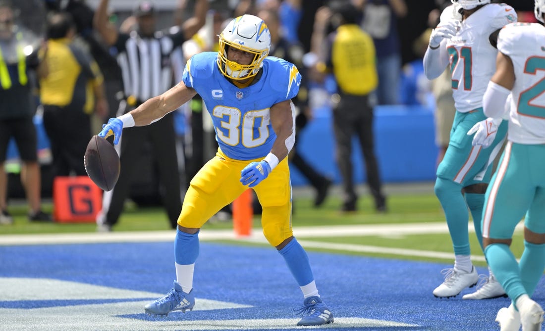 Austin Ekeler injury update: How to handle the Chargers RB vs