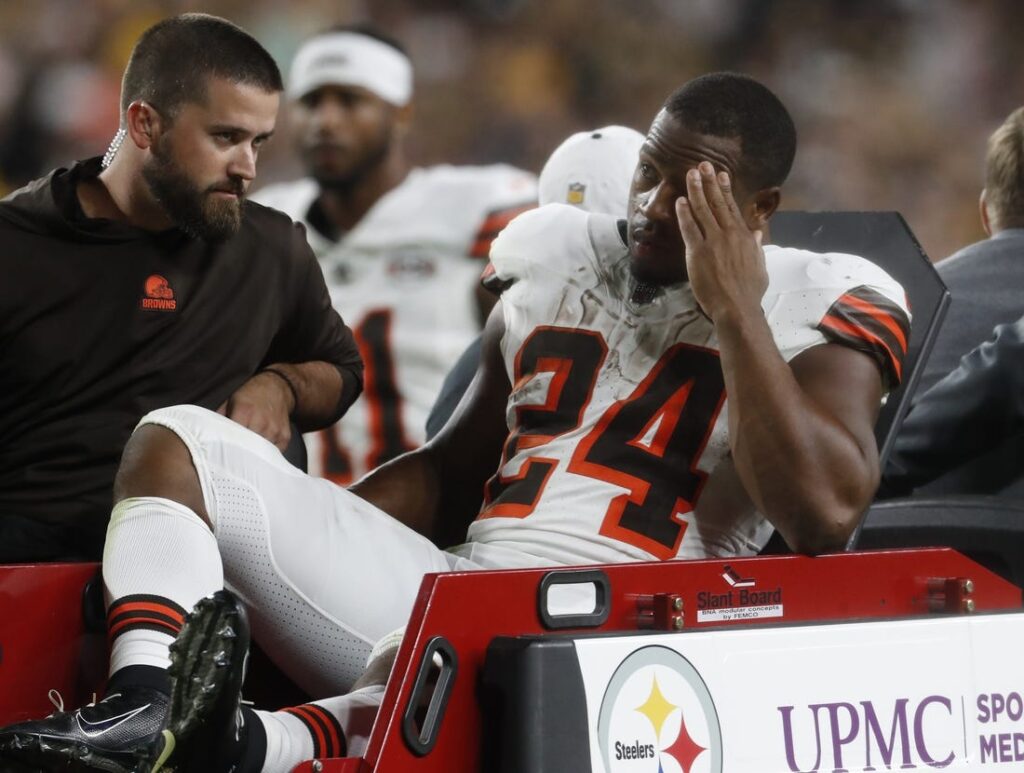 RB Nick Chubb expected to return in 2020, but will miss 'several