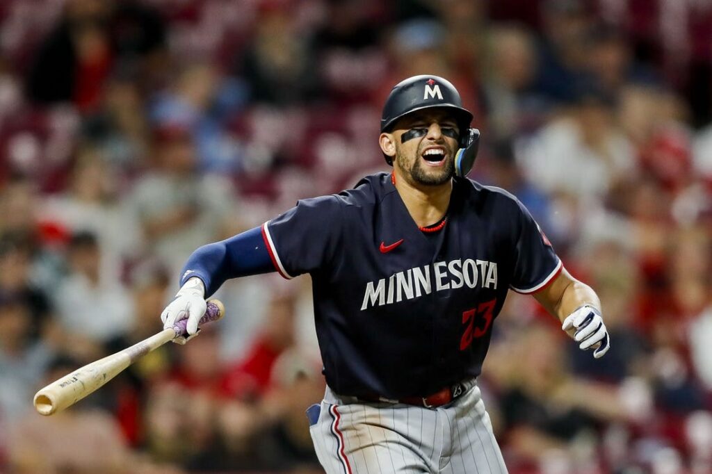 Twins lose to Reds 7-3, Carlos Correa aggravates injury and leaves