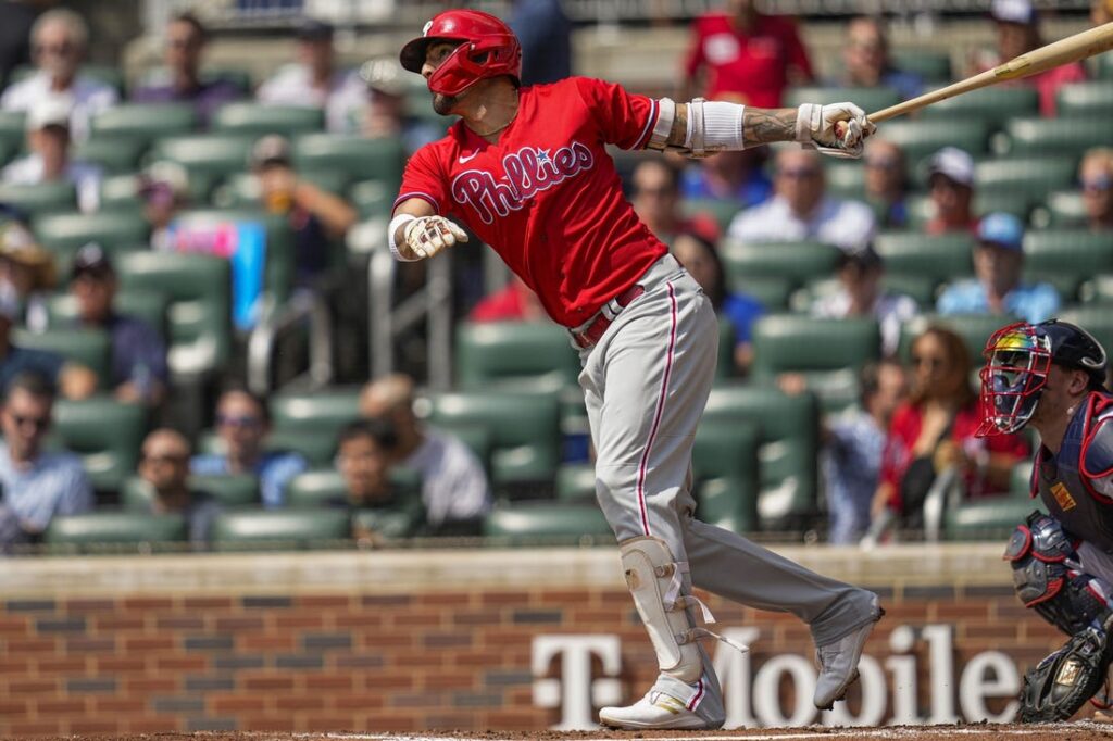 Castellanos comes up big at the plate and in the field, leading Phillies  past Braves 6-5