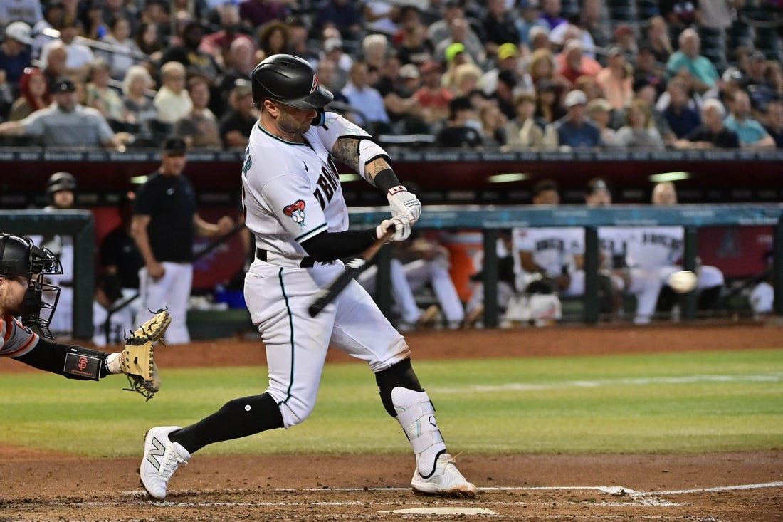 Diamondbacks' Corbin Carroll becomes first rookie in MLB history to record  25 home runs, 50 stolen bases 