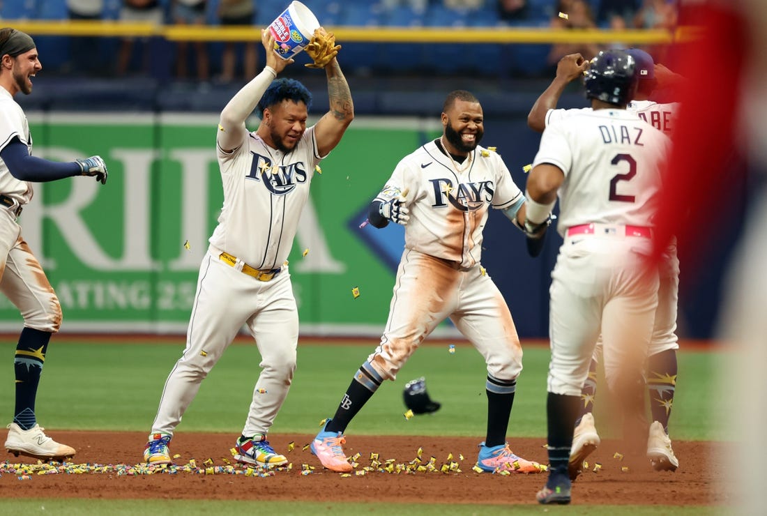 Tampa Bay places slugging center fielder Jose Siri on injured list with  right-hand fracture 