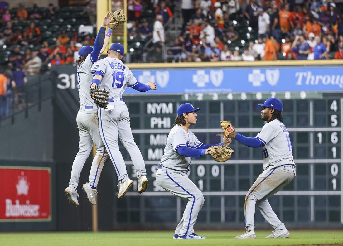 Brewers and Dodgers Claim Division Titles in Game No. 163 - The