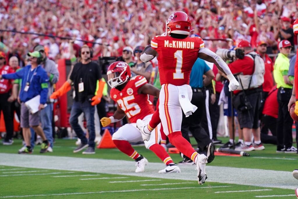 NFL Week 3 Game Recap: Kansas City Chiefs 41, Chicago Bears 10