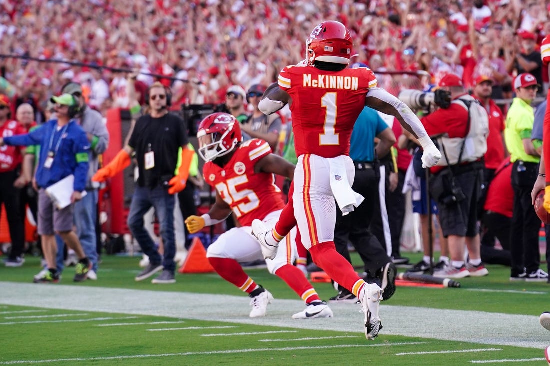 Patrick Mahomes, Chiefs crush Bears 41-10, Fieldlevel