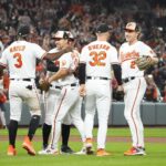 Marlins take lead in 9th vs. Mets, but rain forces suspension