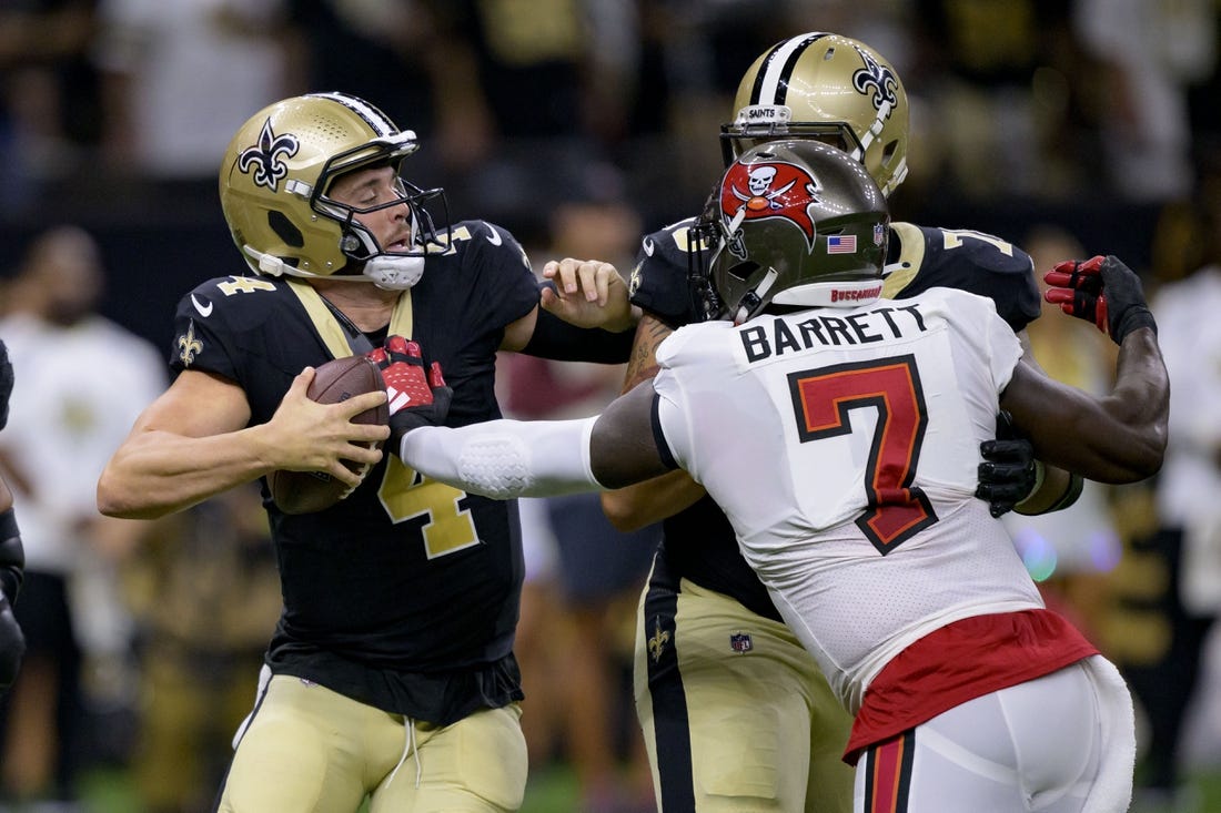 Baker Mayfield guides Bucs past Saints, Derek Carr