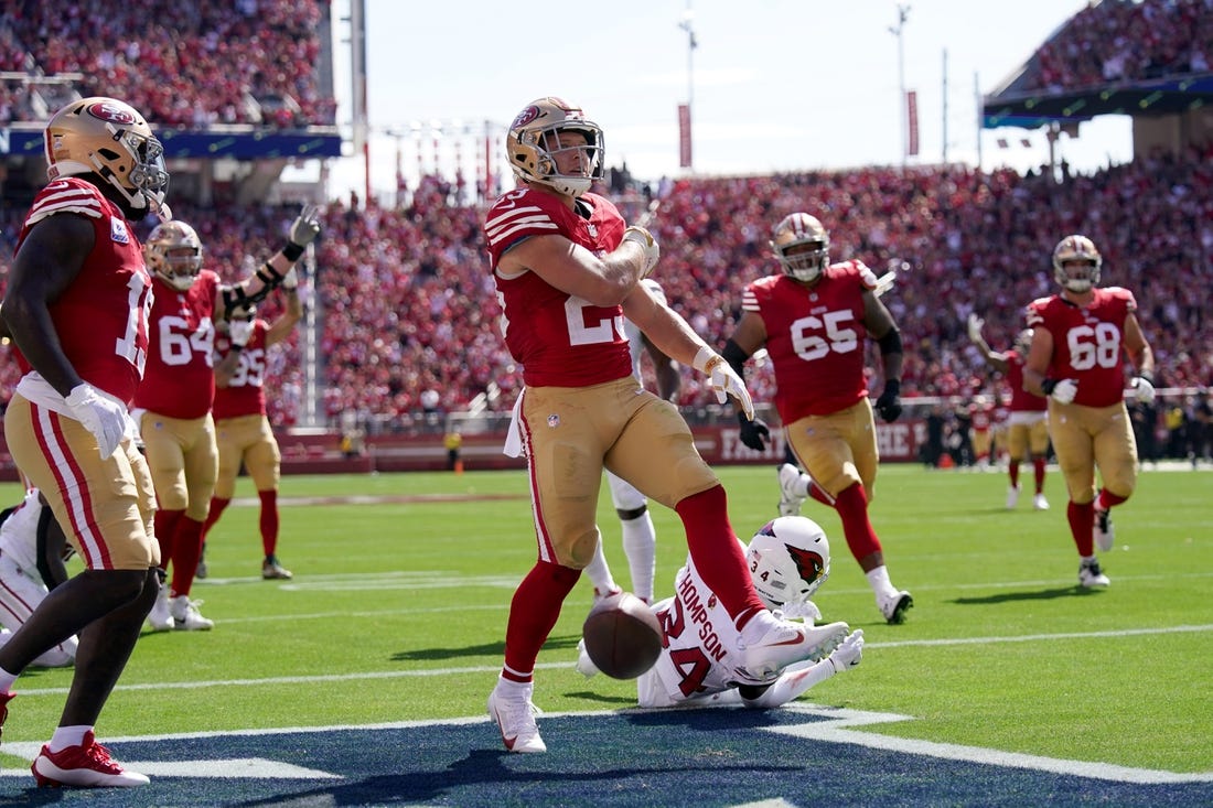 The 49ers go for their 14th straight regular-season win when they host the  Cardinals