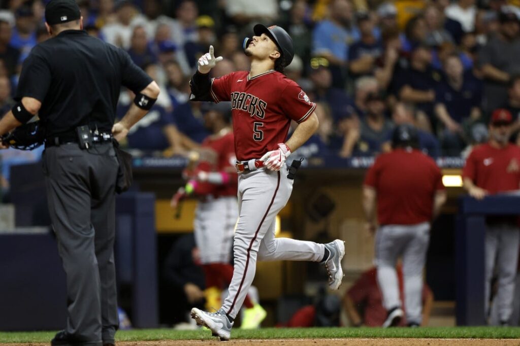 Diamondbacks rally for 6-3 victory over Brewers in Wild Card opener