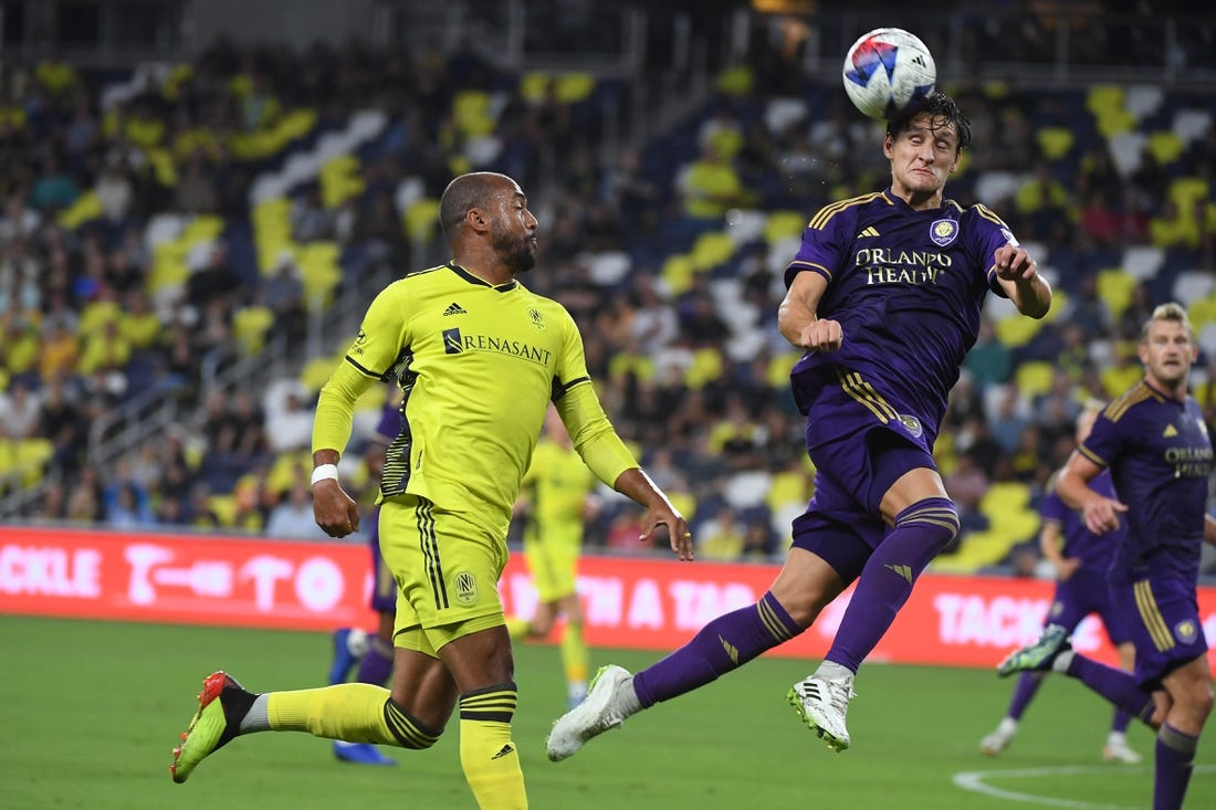 Streaking Orlando City warm up for playoffs vs. Toronto FC Field