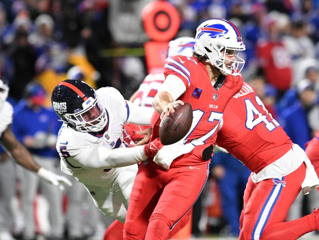 Report: Bills QB Josh Allen (shoulder) Facing More Tests - Field Level ...