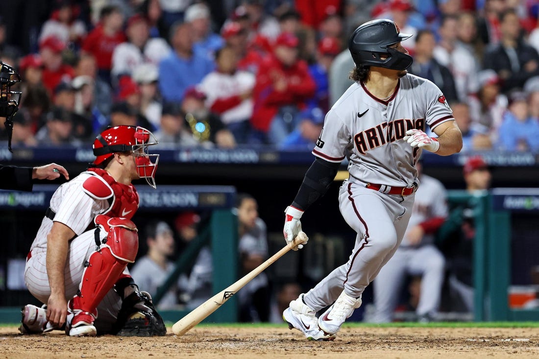 MLB: NLDS-Los Angeles Dodgers at Arizona Diamondbacks, Fieldlevel