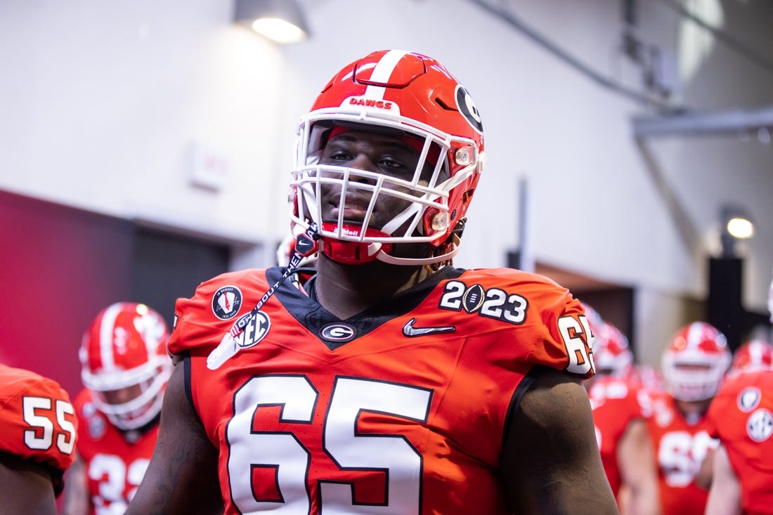 Georgia OT Amarius Mims, Possible 1st-round Pick, Declares For Draft ...