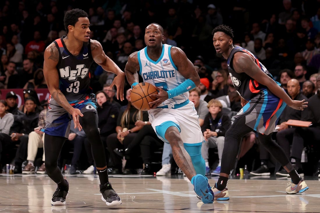 Charlotte Hornets aim to end 15-game road losing streak against