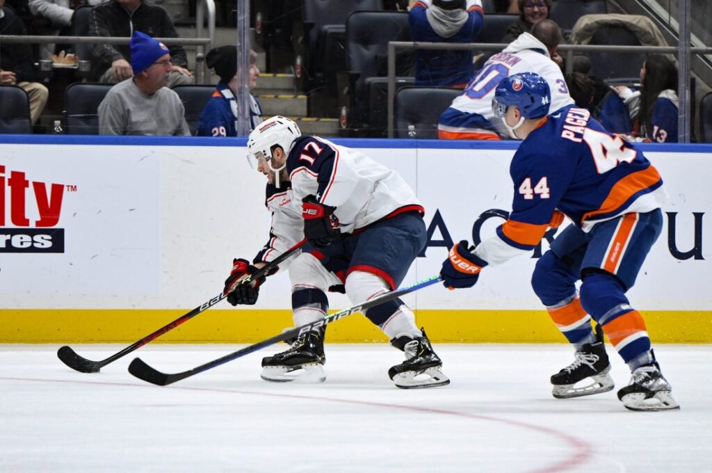 Islanders hit season high in goals, drop Jackets Field Level Media