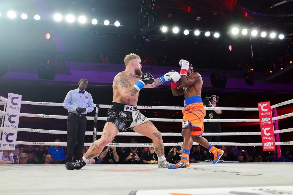 Jake Paul Knocks Out Cruiserweight Andre August In First Round Field Level Media 9155