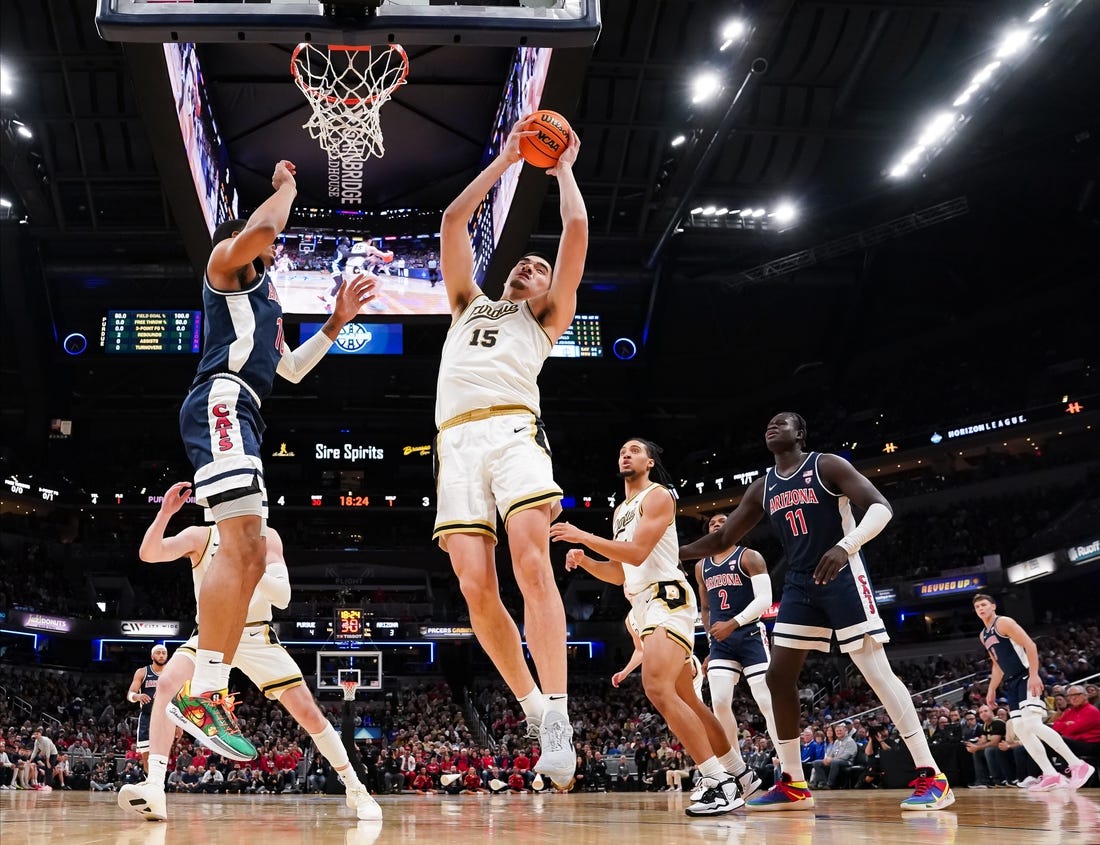 Zach Edey, No. 3 Purdue Take Down No. 1 Arizona - Field Level Media ...