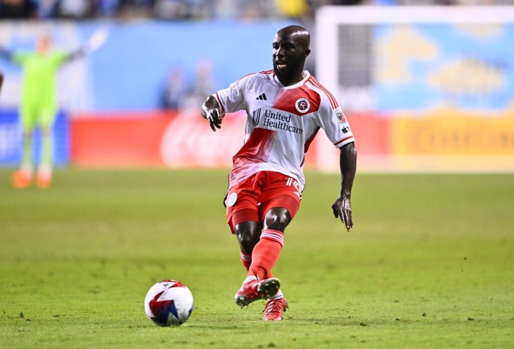 Revolution resigns veteran midfielder Emmanuel Boateng Field Level