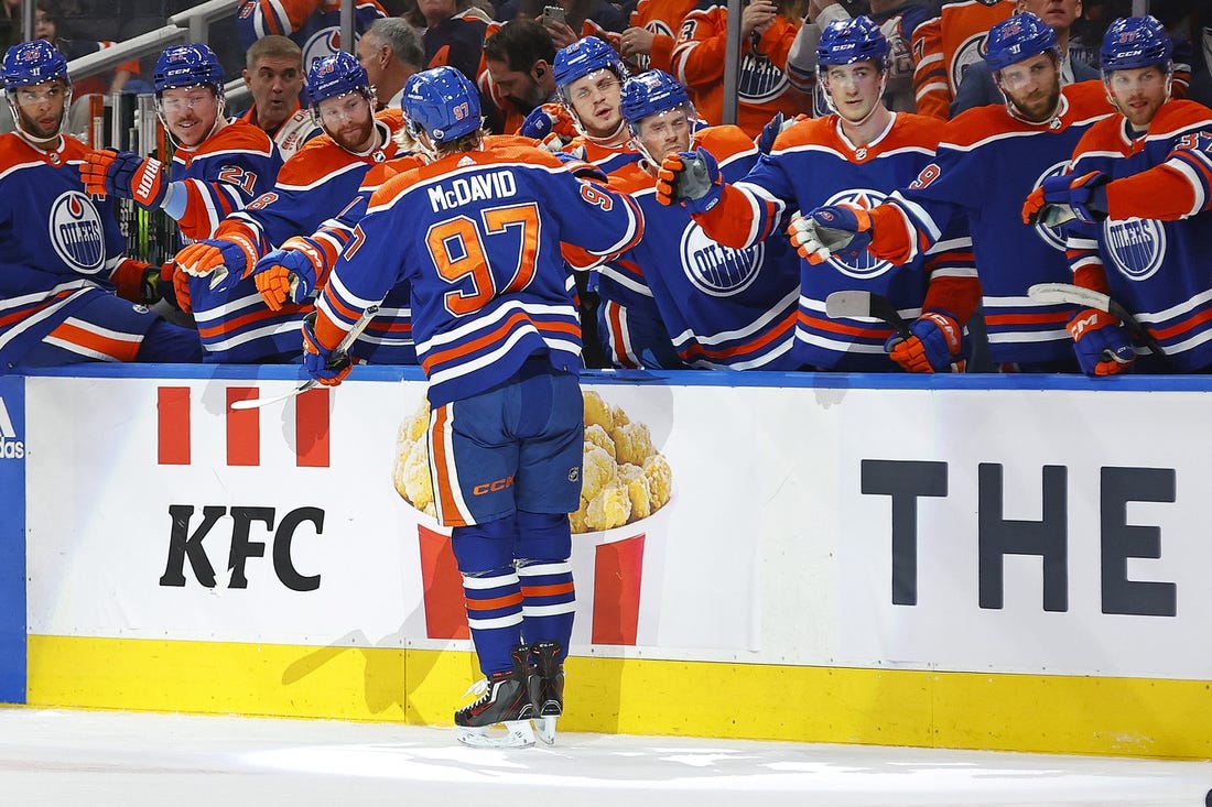 NHL Roundup: Connor McDavid Powers Oilers Past Flyers - Field Level ...