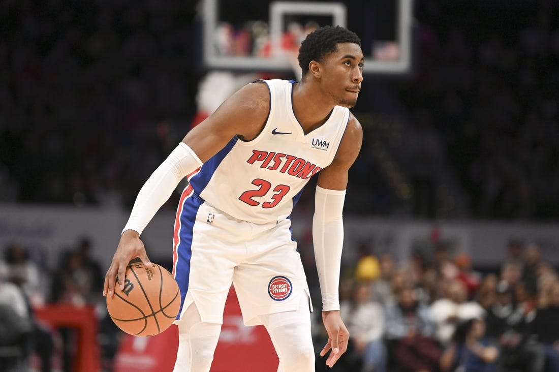 Pistons slightly improved ahead of back-to-back vs. Bucks - Field Level  Media - Professional sports content solutions