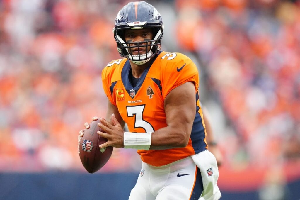 russell wilson, raiders