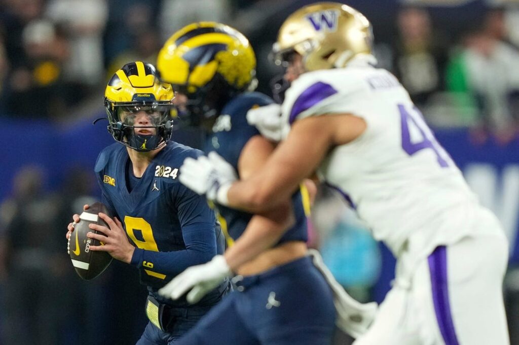 college football playoff michigan washington