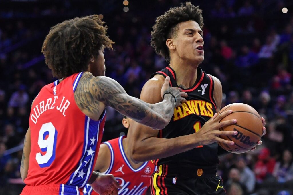Hawks, 76ers