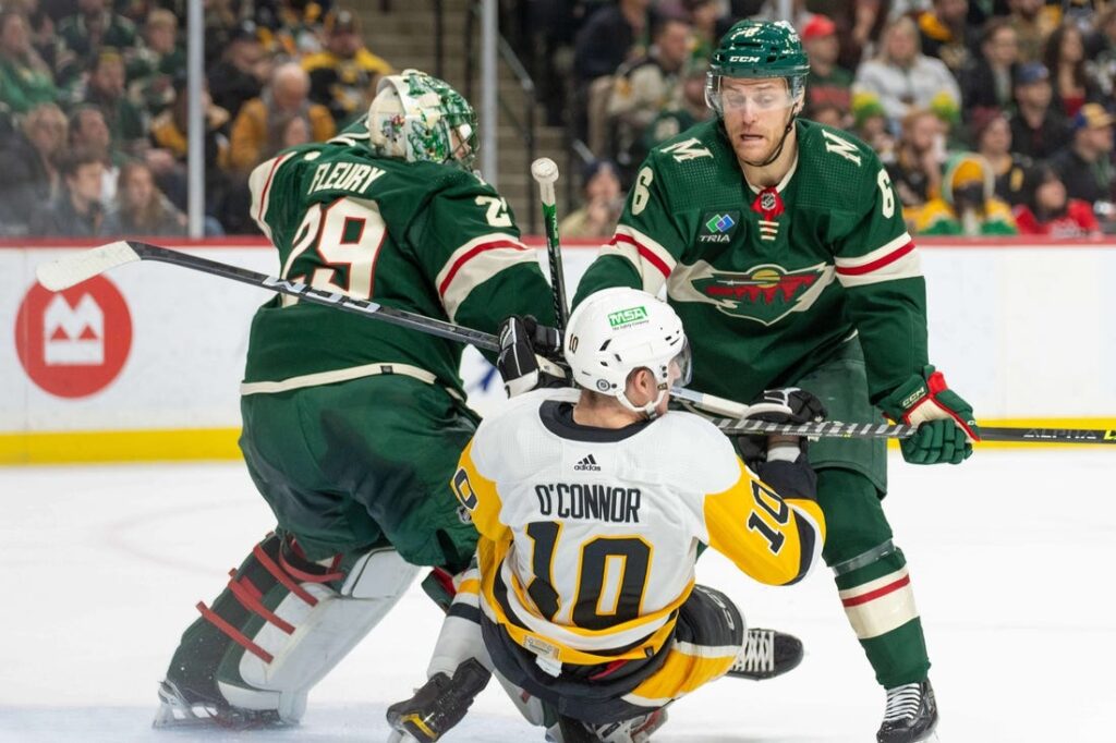 Penguins, Wild