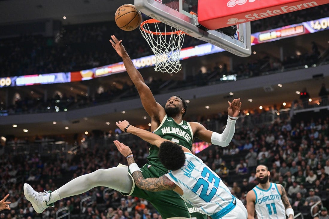 Bucks add to their dominance of Hornets this season - Field Level Media -  Professional sports content solutions