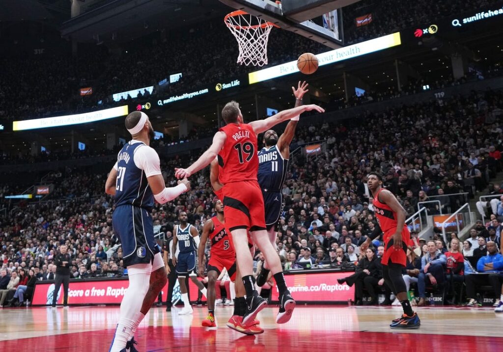 Mavericks, Raptors