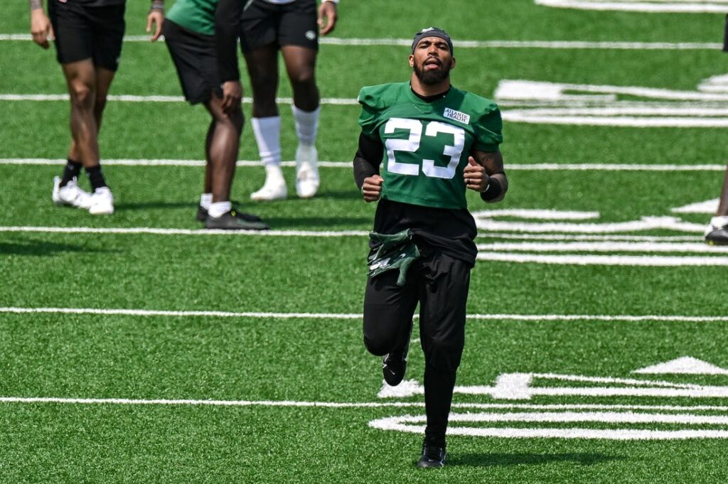 chuck clark jets