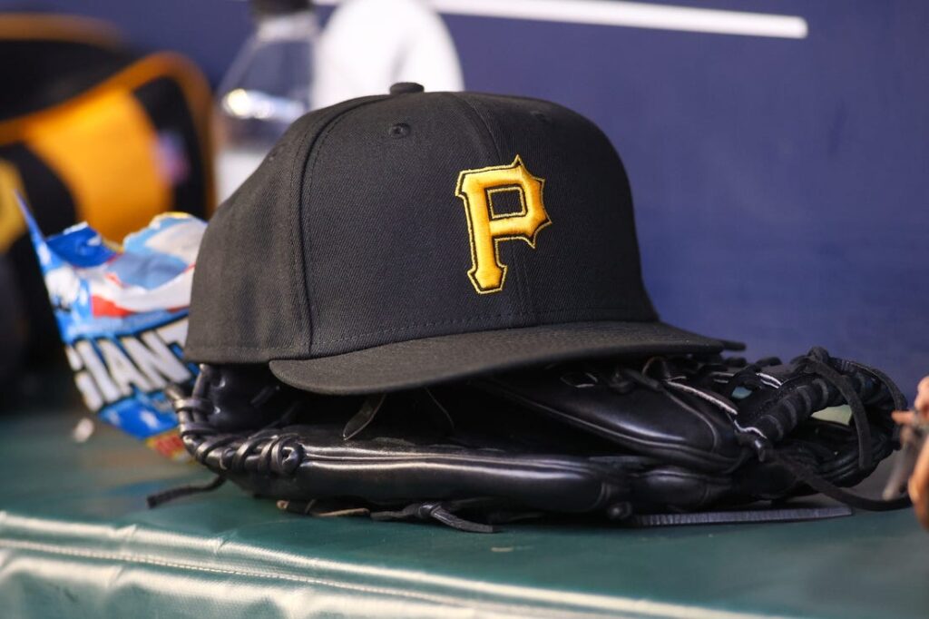 Pittsburgh Pirates hat
