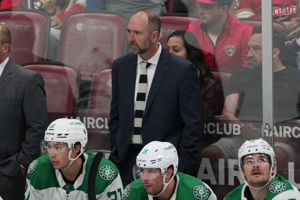 dallas Stars, DeBoer