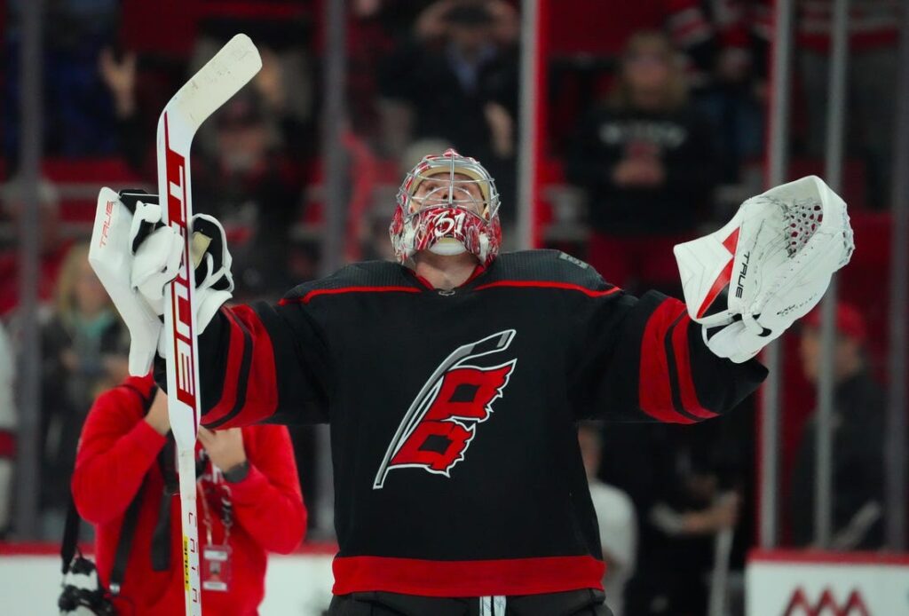 Hurricanes Canadiens