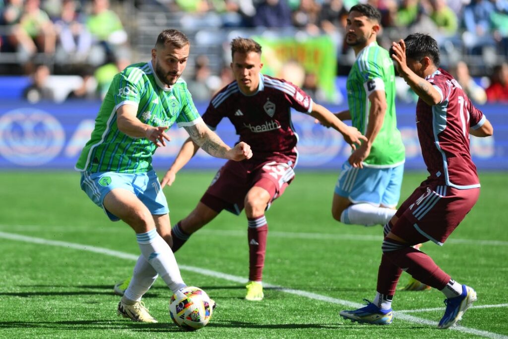 Rapids, Sounders