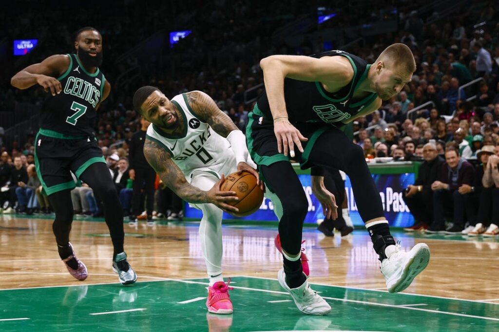 Bucks, Celtics