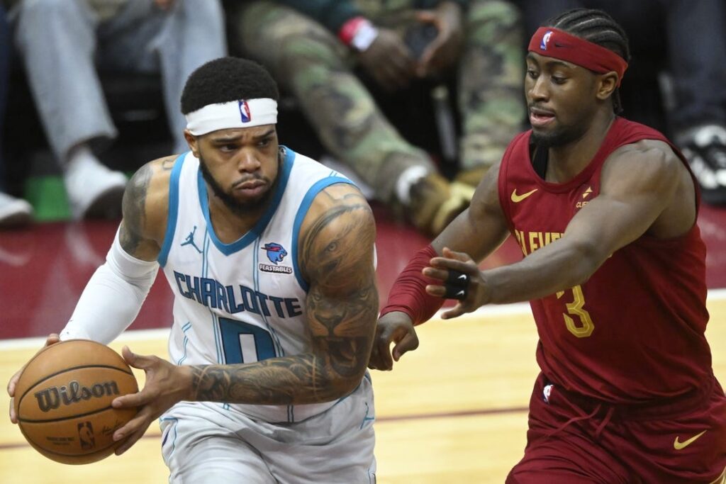 cavaliers hornets
