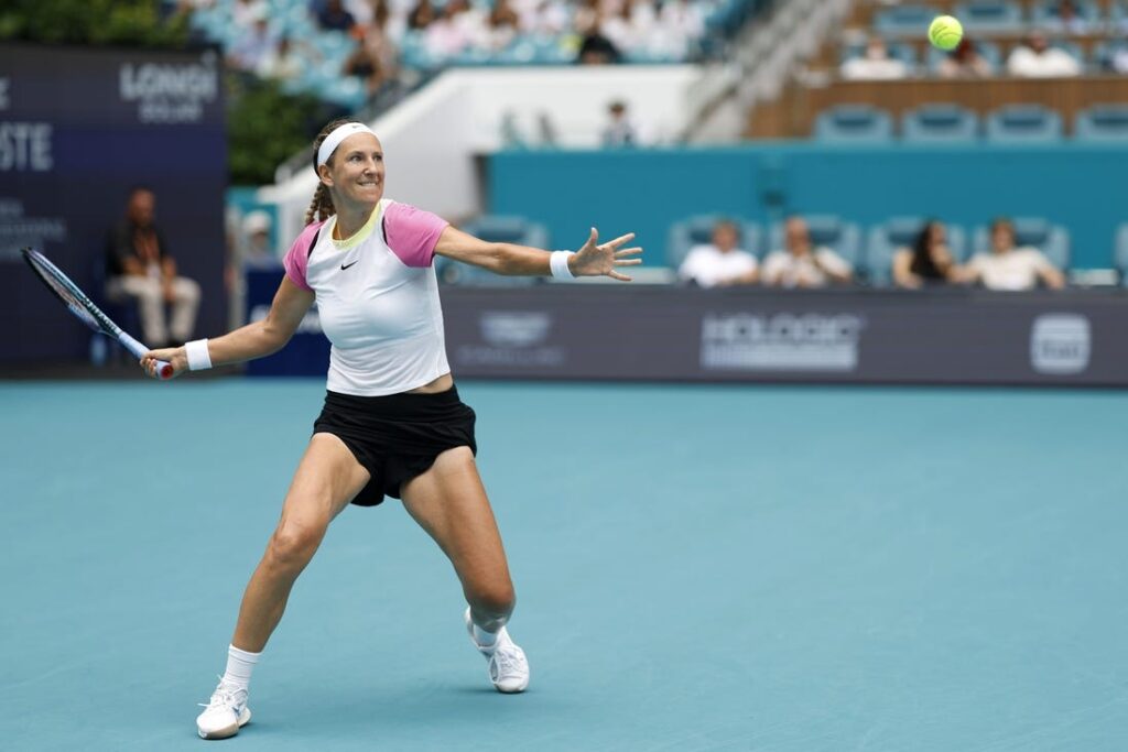 Victoria Azarenka wins in three sets to reach Miami semifinals - Field ...