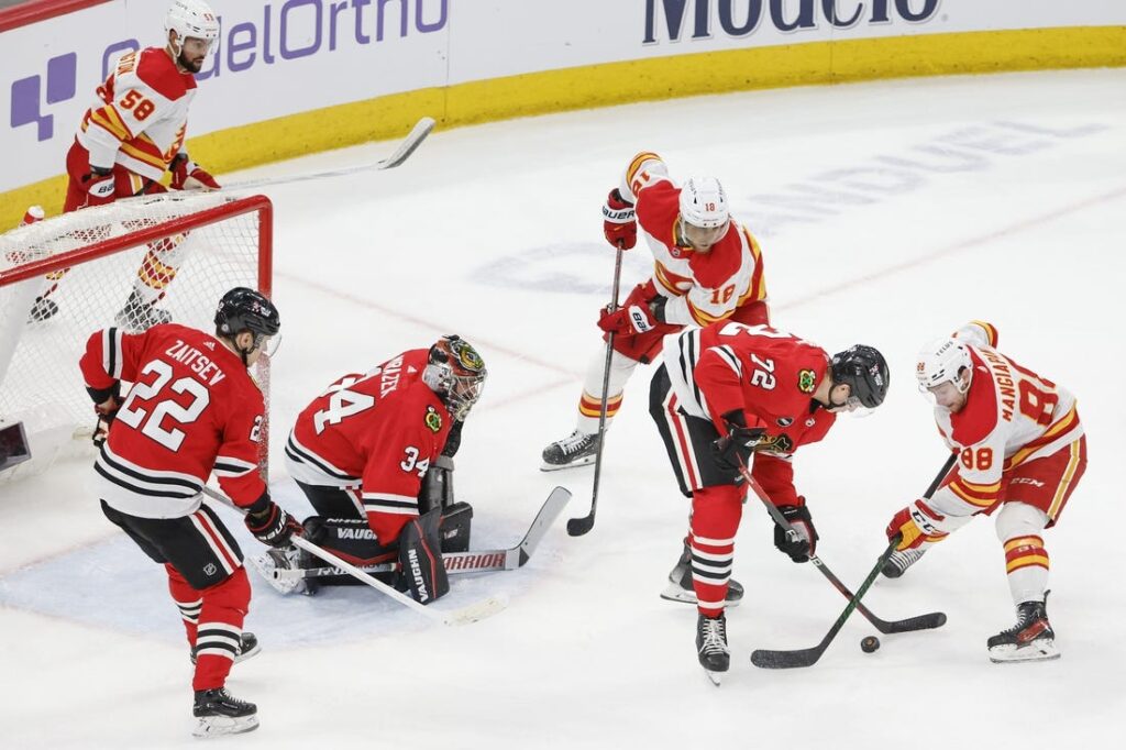 Blackhawks, Flames