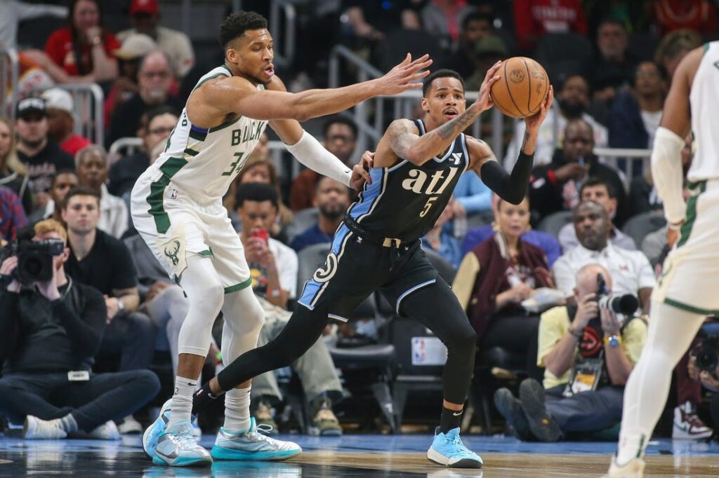 Bucks, Hawks