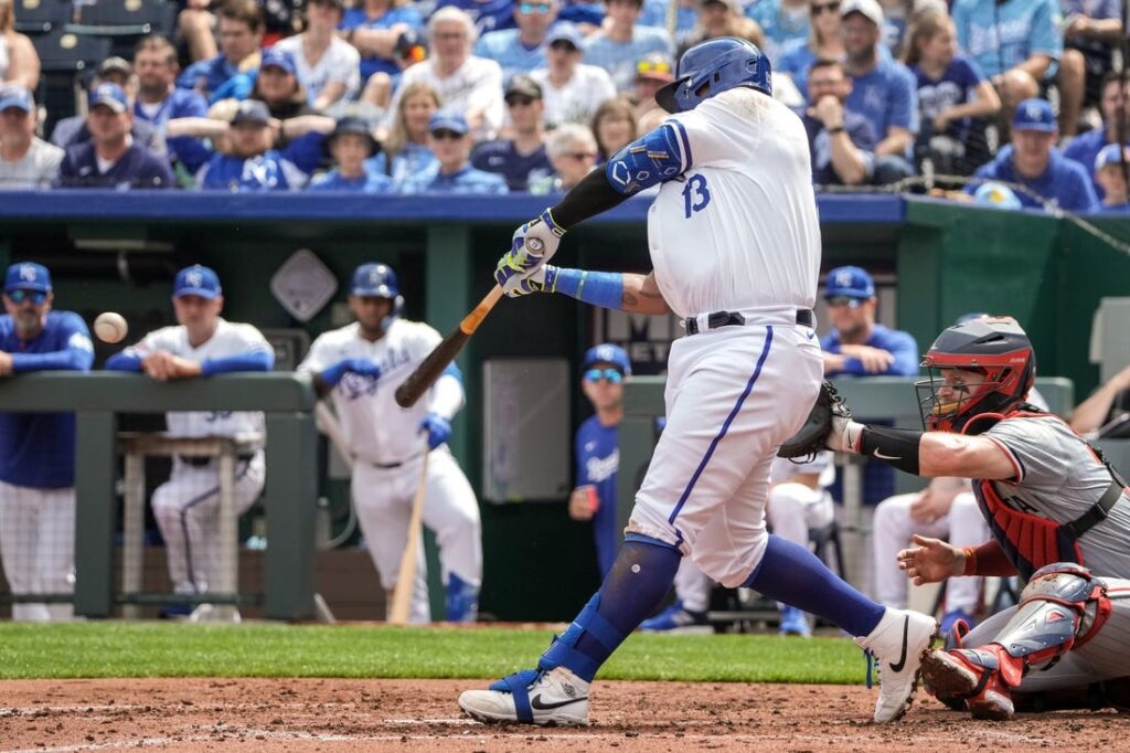 Twins Royals
