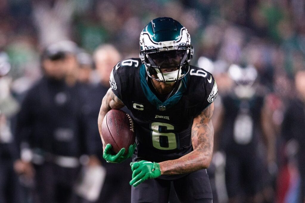 eagles devonta smith