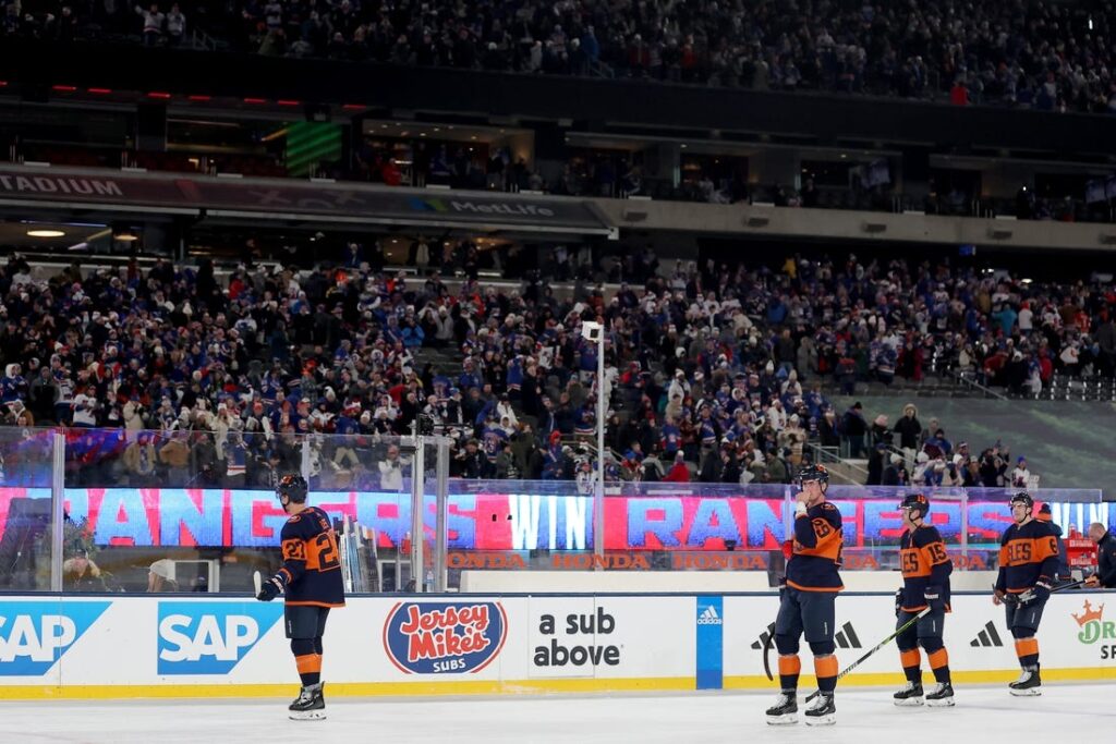 Rangers Islanders MetLife