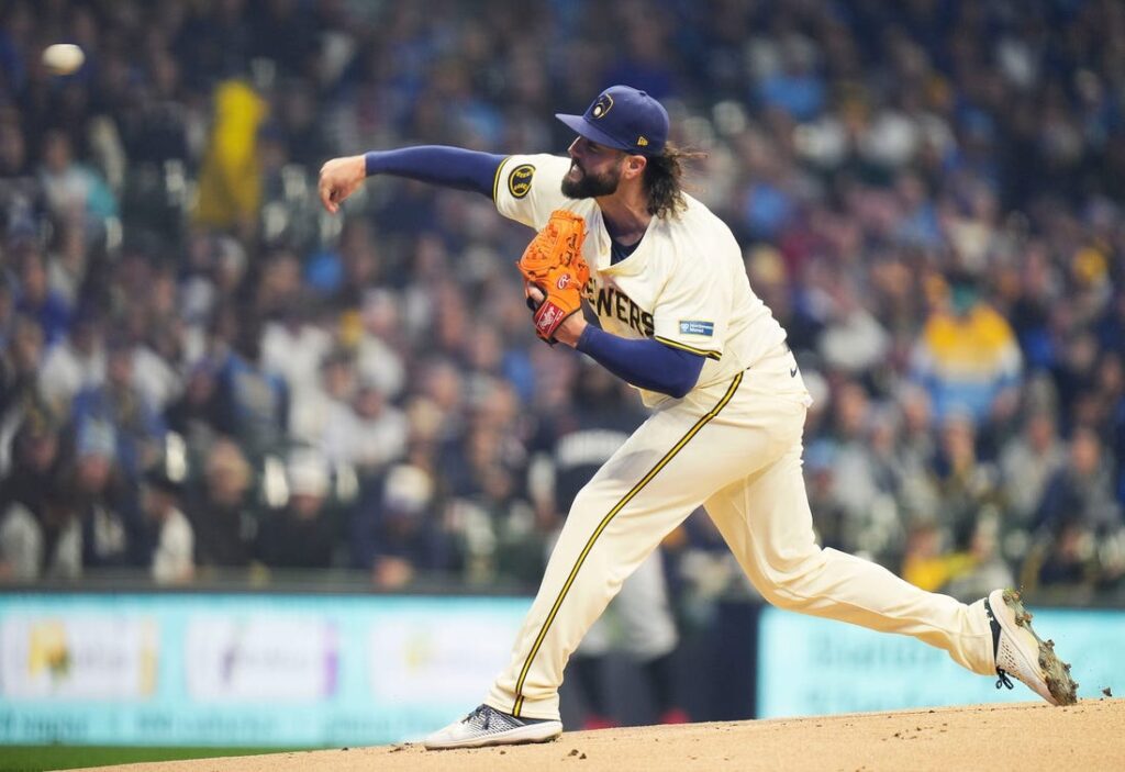 brewers twins