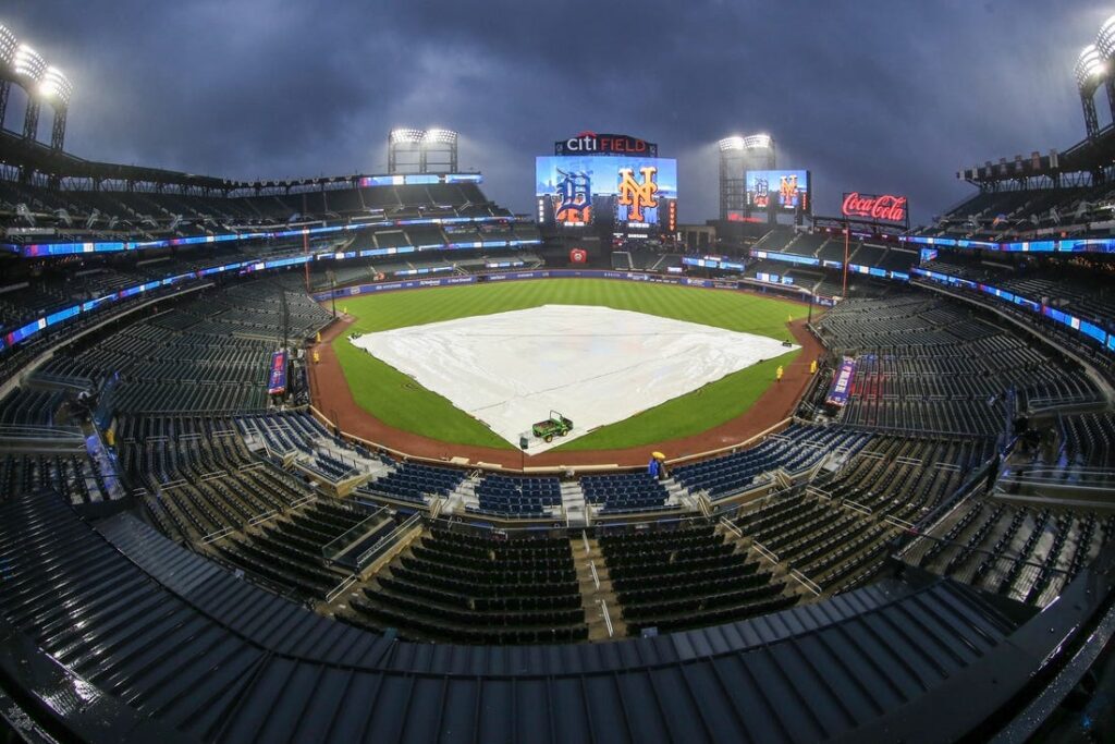 Citi Field rain