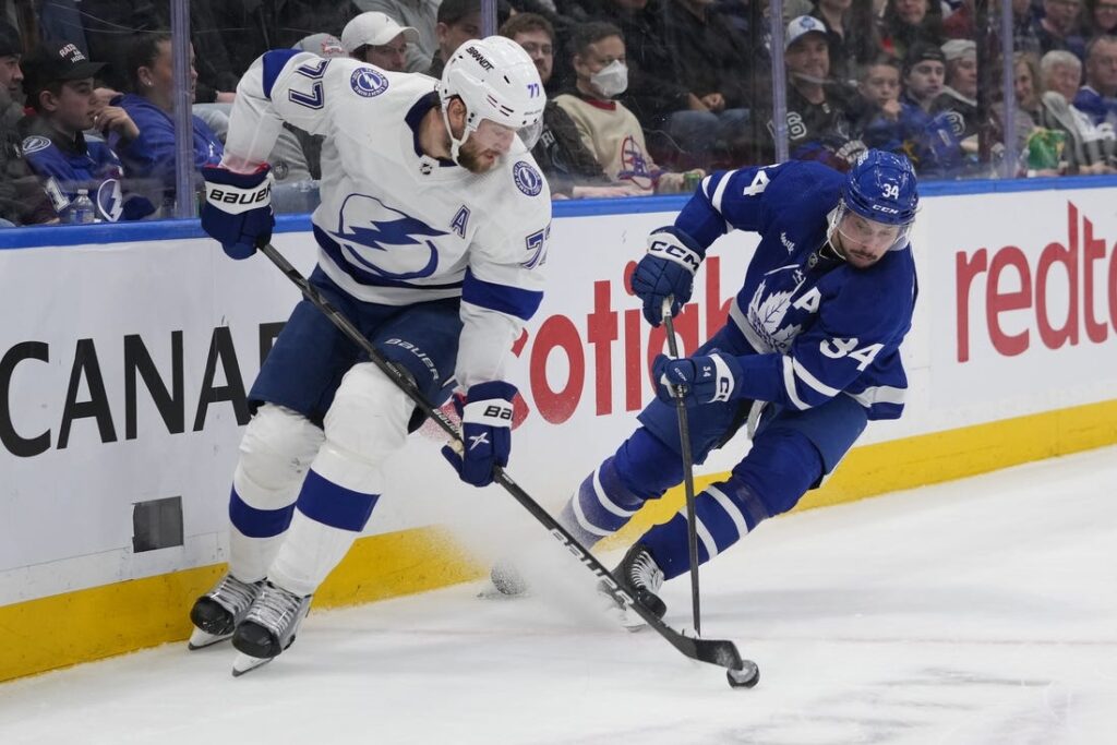 maple leafs, lightning