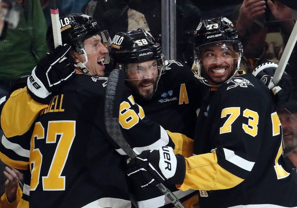 Penguins, Red Wings