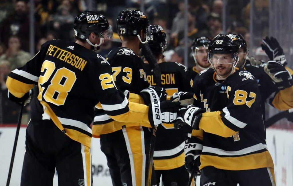 Crosby Wings